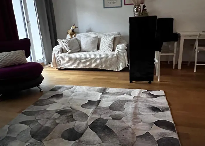 In - Relax شقة برن